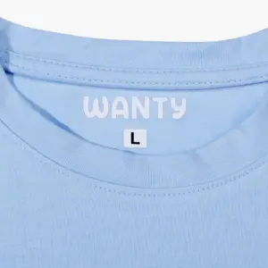 Men’s plus-size baby blue basic half-sleeved shirt