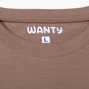 Men’s plus-size beige basic half-sleeved shirt
